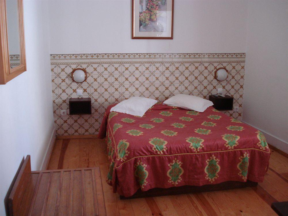 Residencial Mar Dos Acores Hotel ลิสบอน ภายนอก รูปภาพ