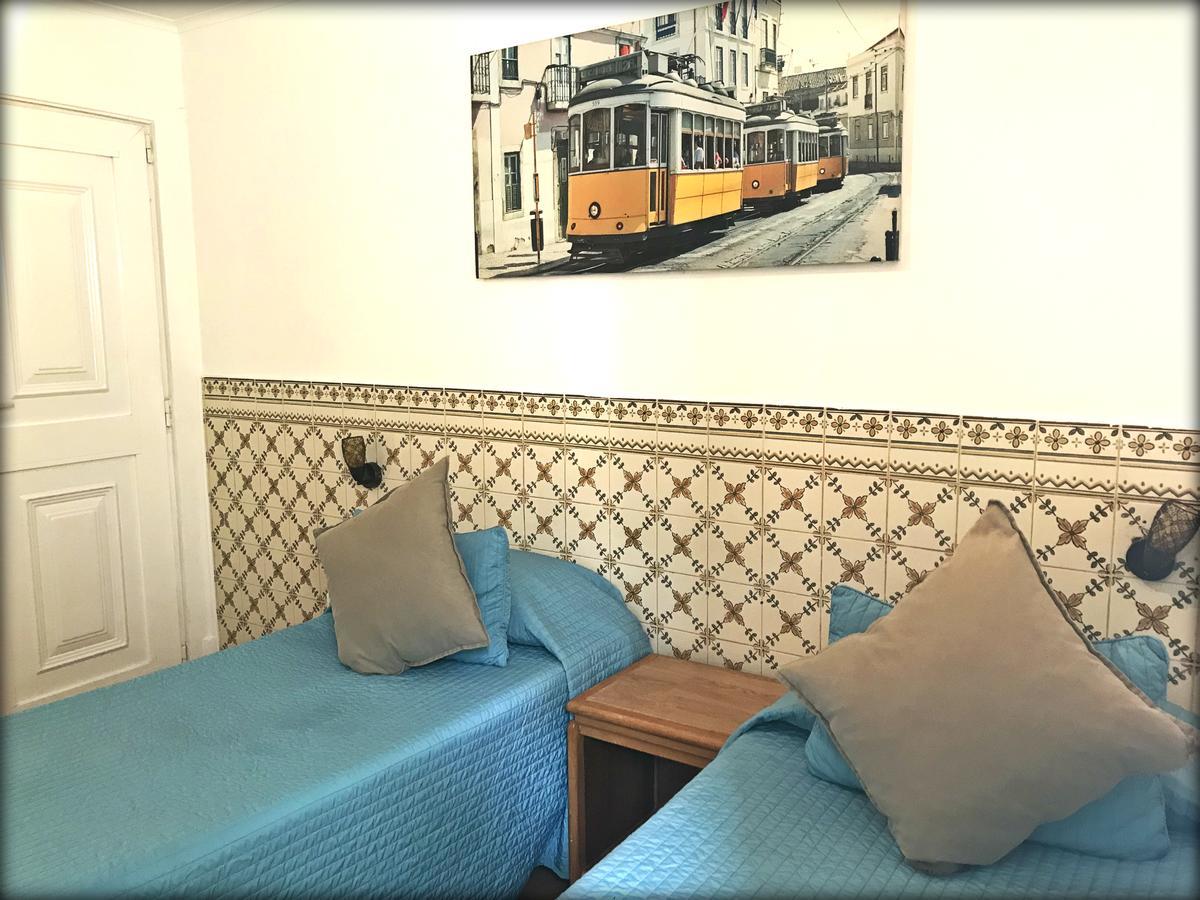Residencial Mar Dos Acores Hotel ลิสบอน ภายนอก รูปภาพ